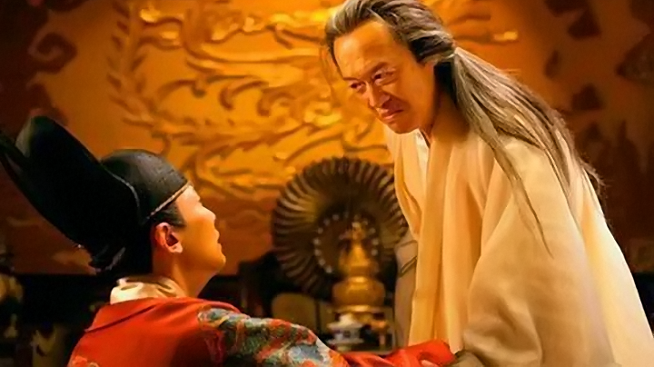 魏忠贤当了东厂提督,更加权势滔天魏忠贤及其党羽利用手中权力大肆营