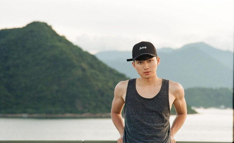 这次能被委以重任担演喜剧主角,周嘉洛虽然心里压力