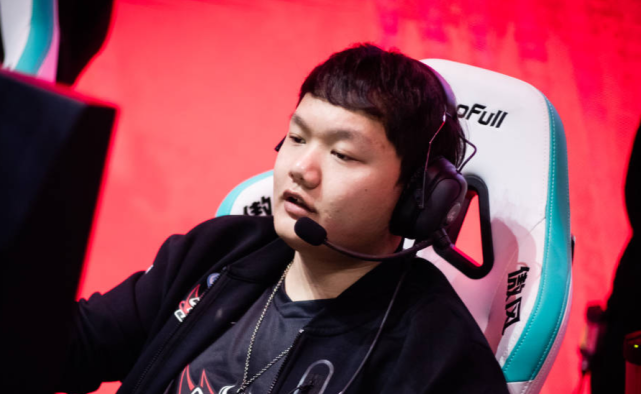 lgd能否再现水鬼之威lng遭遇生死战