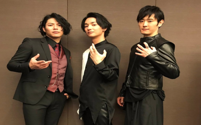 特利迦奥特曼为什么要让伽古拉做人间体圆谷欠我们一个解释