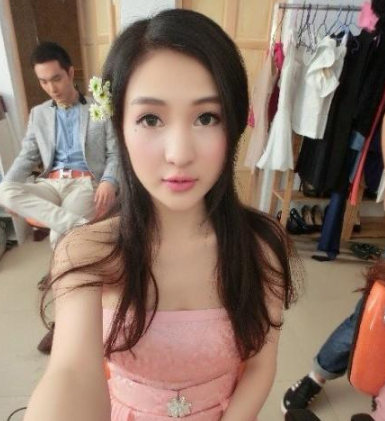 郭美美的罪恶之路19岁性交易23岁开赌场30岁卖假药