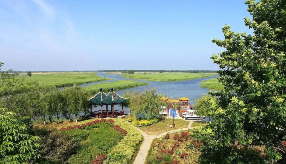 淮安区绿草荡里下河湖泊群洪泽湖,中国第四大淡水湖.