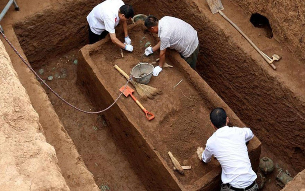 考古界的最大尴尬居然挖了自家的祖坟