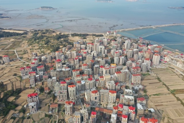 (南方周末记者 翁洹/图)外地人走进福建莆田市北高镇的美兰村,可能会