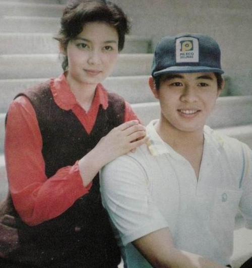 当年李连杰迎娶智利,为什么那么多流言蜚语?