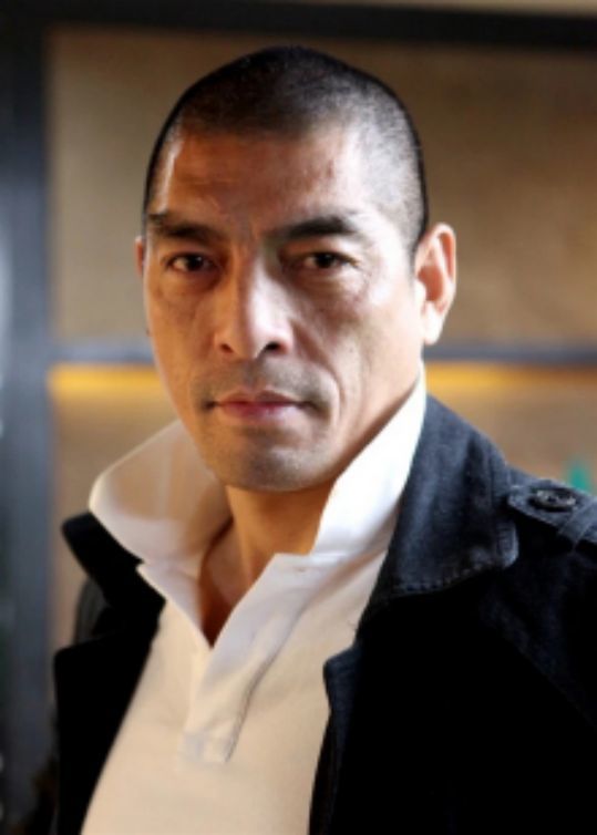 著名影星中国国际新闻国际影响力影视表演艺术家孙蛟龙简介