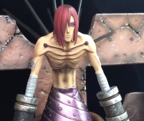 小哥晒长门外道魔像手办被后背的伤口吸引了难怪长门骨瘦如柴