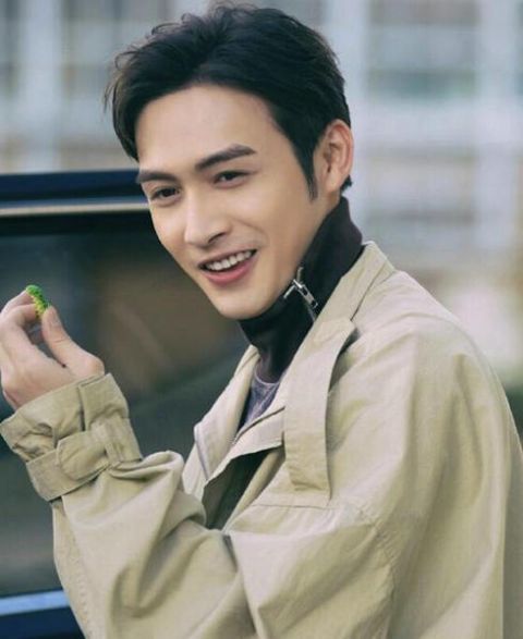 黑历史被扒张彬彬16岁参加歌唱比赛谎报年龄直接被退赛