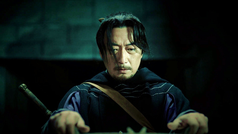 《司藤》:单志刚就是丘山!但司藤为何认不出来?