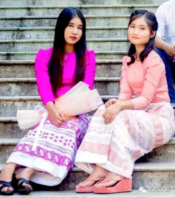 缅甸15岁女孩上吊图片