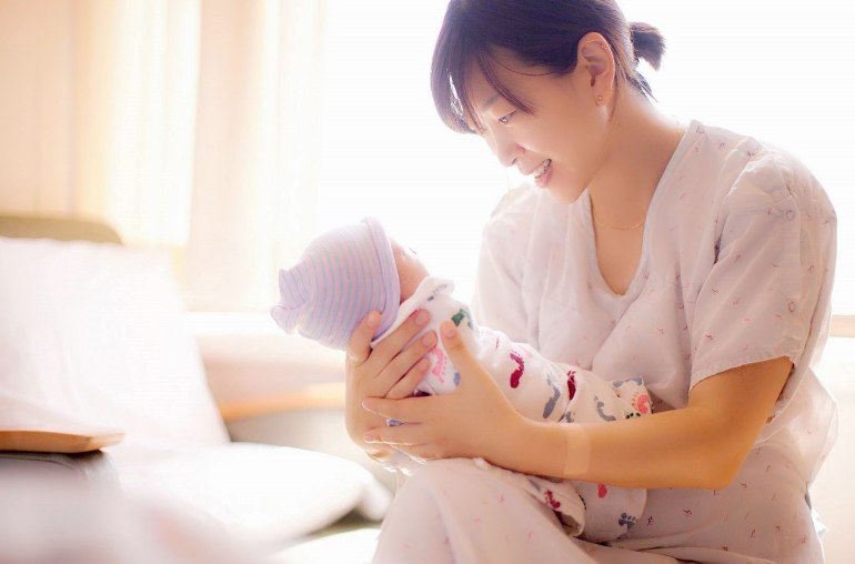 产后身上有这几个表现说明宝妈坐了一个废月子会遭罪很久