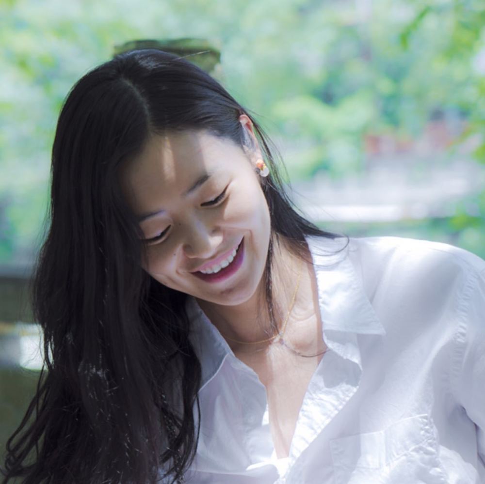 刘雯无水印头像分享