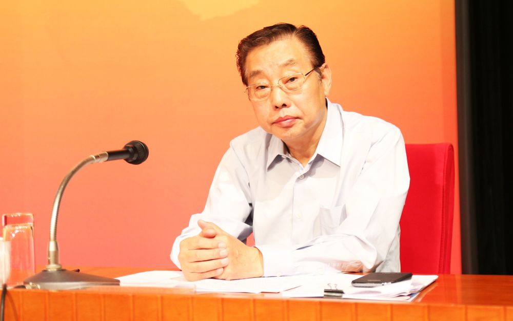 李长明可把县域作为中心提升乡村卫生服务