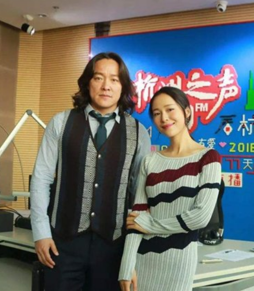 "蜕变史,和她背后的8个大佬|江一燕|邓超|陈道明|佟大为|伍克波|孙俪