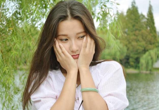 女性衰老开始时 下半身一般会有三个变化 许多人都不想接受 腾讯新闻