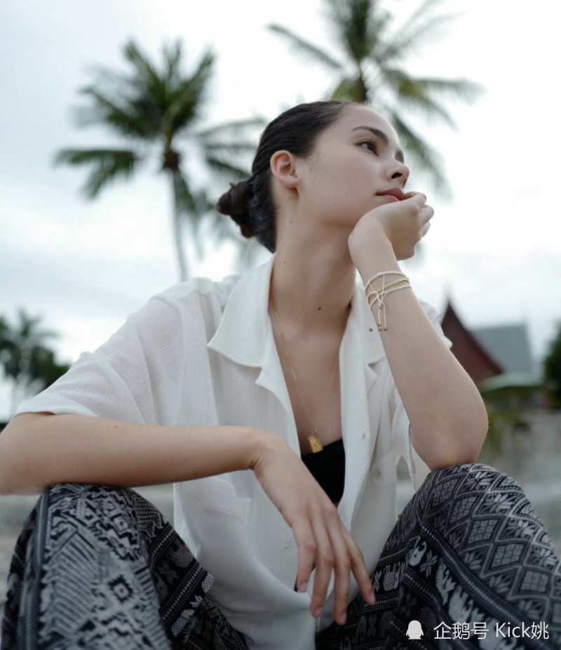 泰国女神yaya的百搭造型3公式简单到傻眼