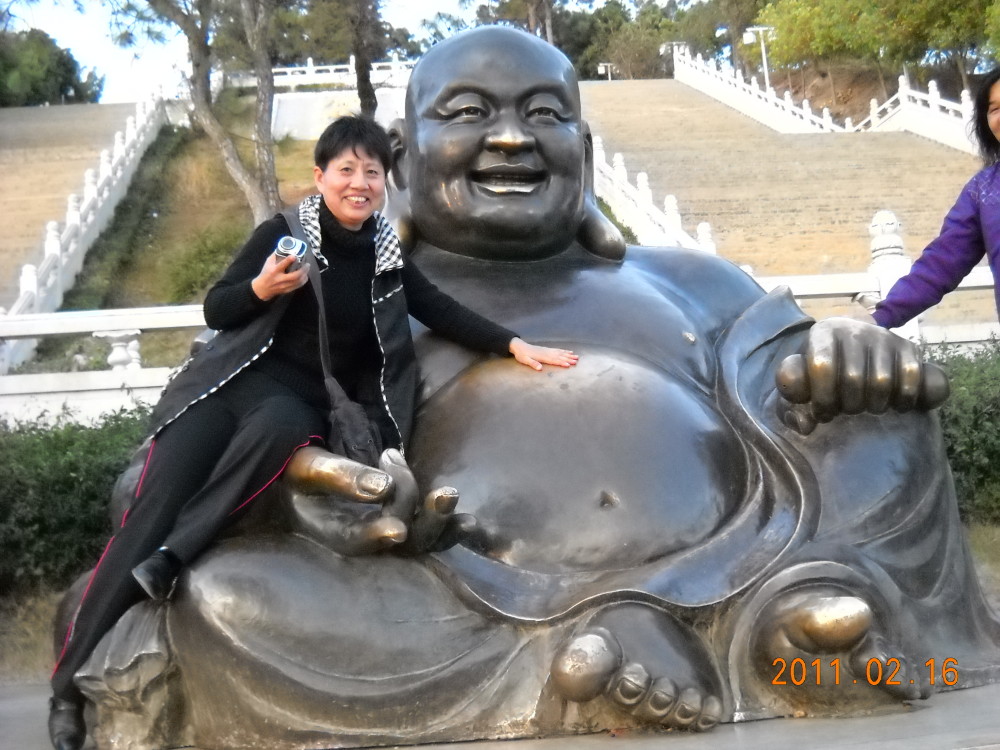 北海行15云南弥勒县锦屏山上弥勒大佛