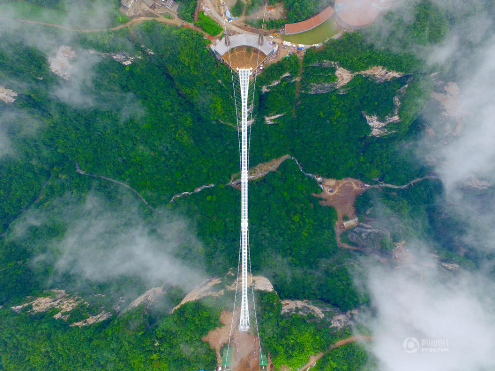 湖南日报头版头条丨张家界 绝版山水景色新_腾讯新闻