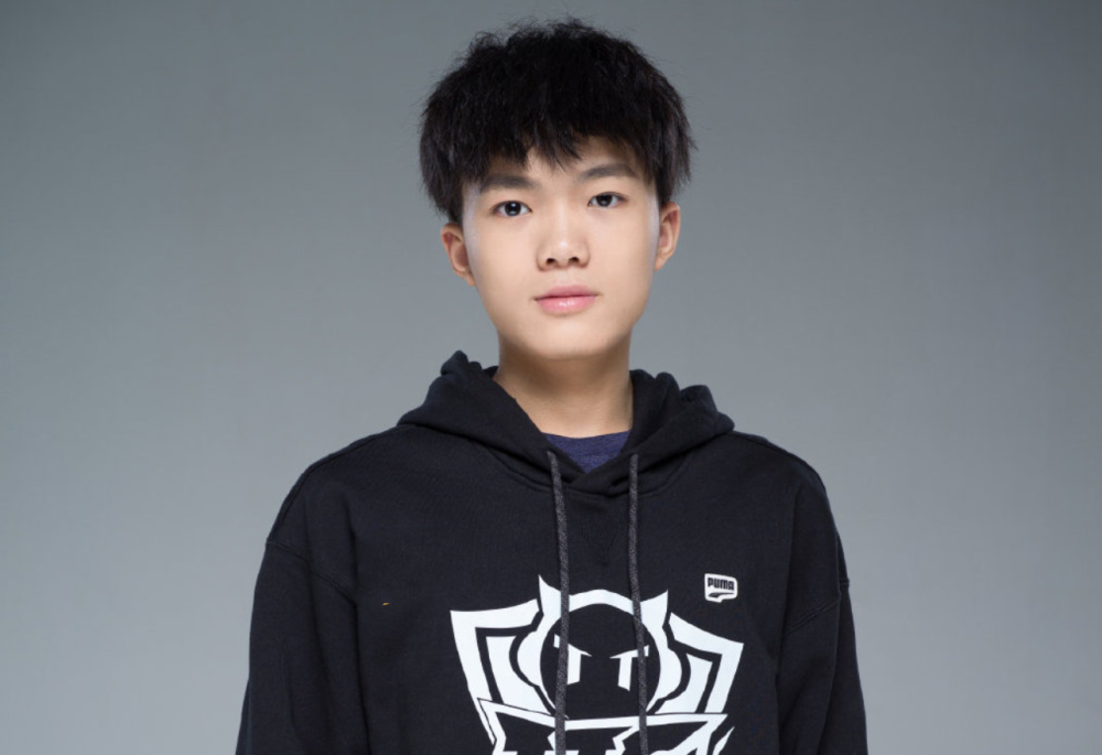 清清离开dyg原因曝光并非和队友关系不好而是为了追求顶薪