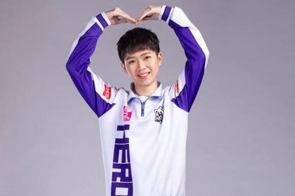 玉碎哥想通了还是和dyg已和解中路大腿久诚或将归来