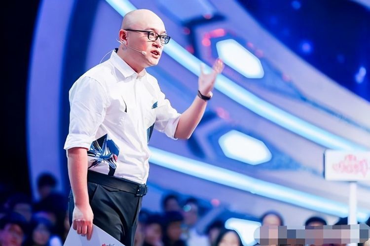 不知道孟爷爷葫芦里卖着什么药,之后邹先生就亮出自己的身份,其实真实