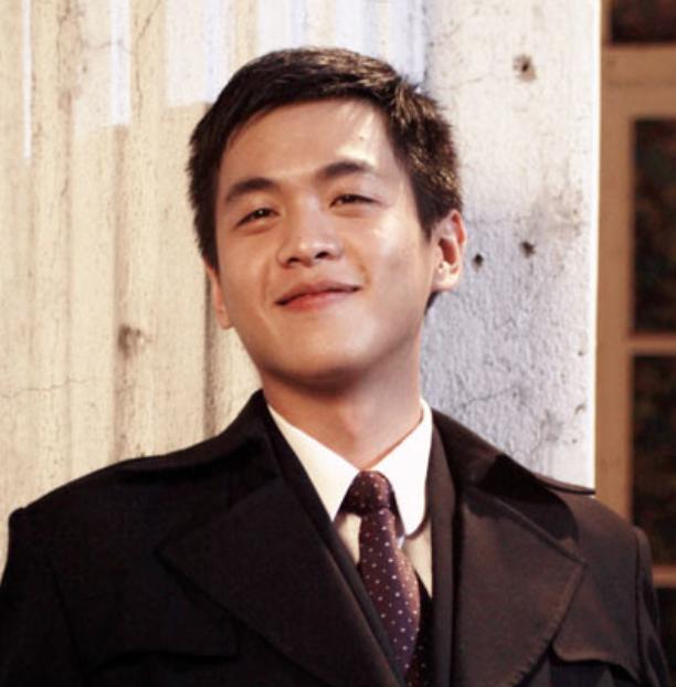 张若昀瘦到脱相腰围只有65cm这么瘦怪不得