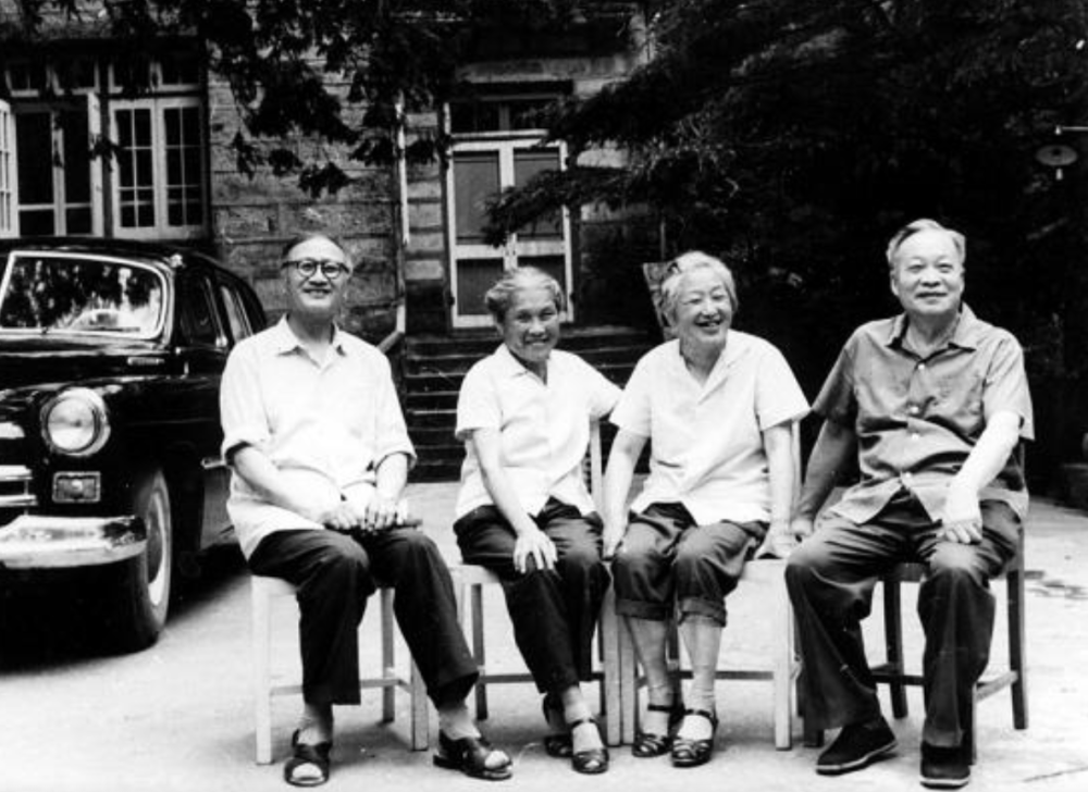 跟家人和孩子商量了之后,钱玄同就给孩子改名为钱三强.