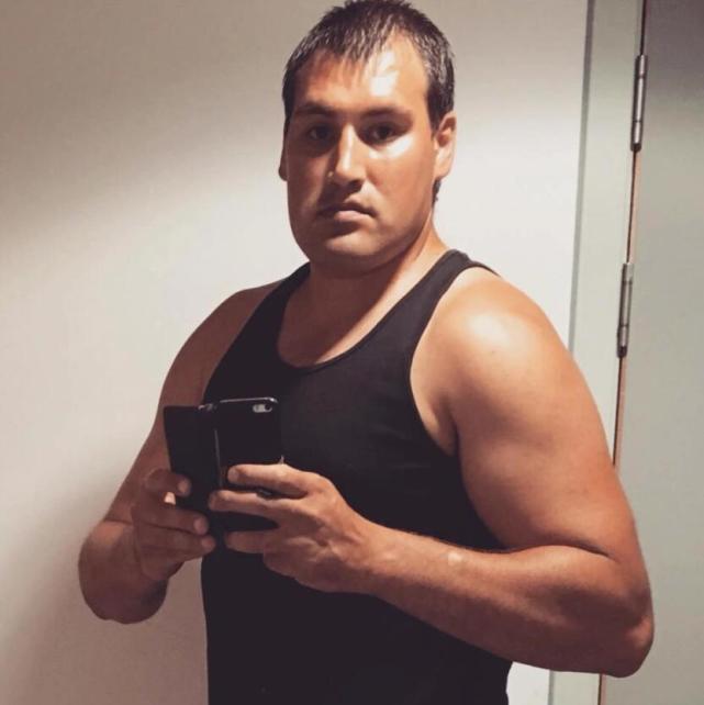 英国男子吸毒后将8周女儿狂摇致死法庭上谎话连篇诬陷妻子妻子获刑