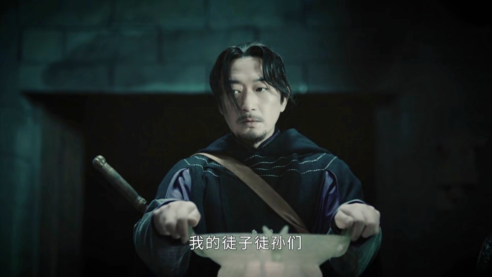 司藤白英打败司藤为何没有和她合体他一语道破真相