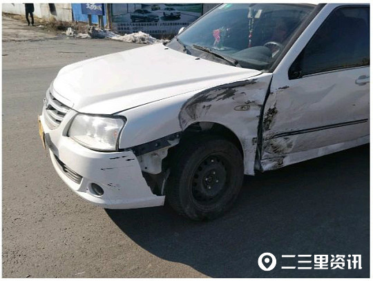 转弯车和直行车发生事故直行车全责事发辽阳