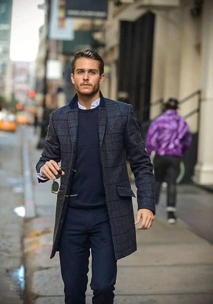 会穿毛衣的男人命真好,8套毛衣搭配技巧,让你的温柔感刚刚好