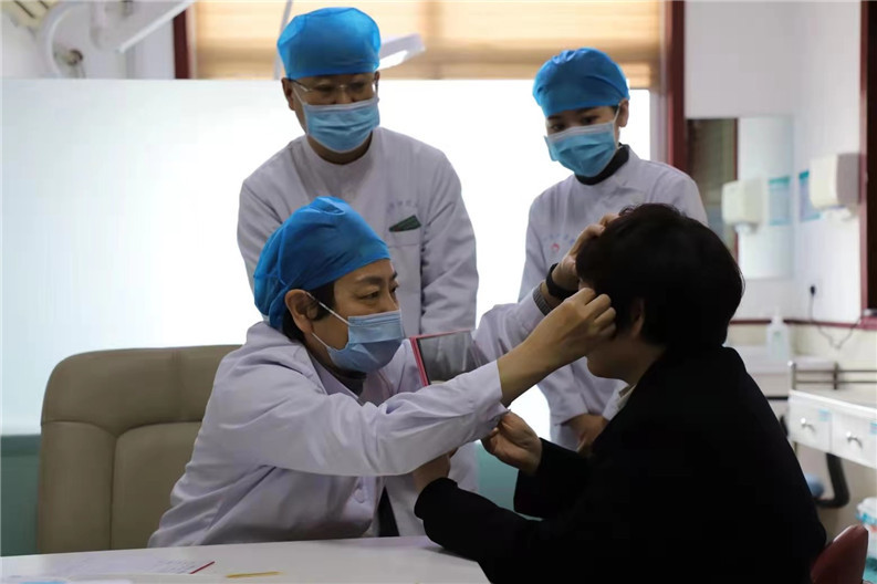 上海专家坐诊口腔医院求美者足不出户看名医 腾讯新闻