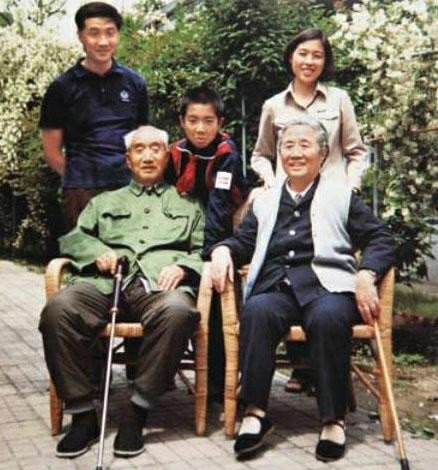 眼光最牛的开国少将三个亲家一个元帅一个上将一个中将