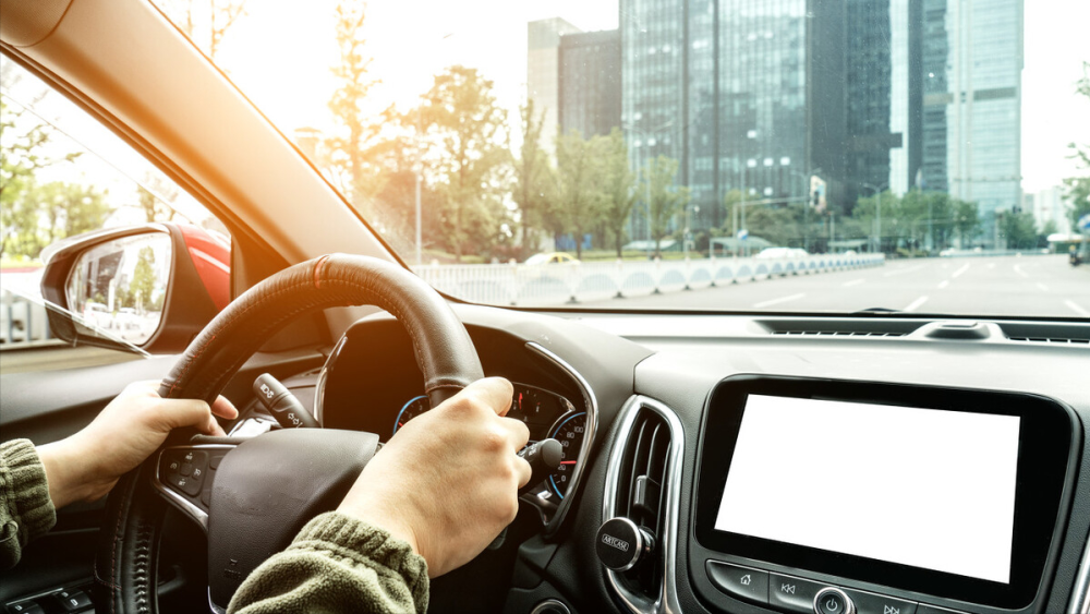 长时间一个姿势久坐,从颈椎到尾椎,肌肉硬化.