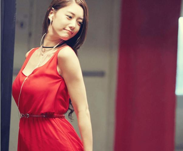 大红包女主克拉拉颜值高身材棒除了运动饮食也很关键