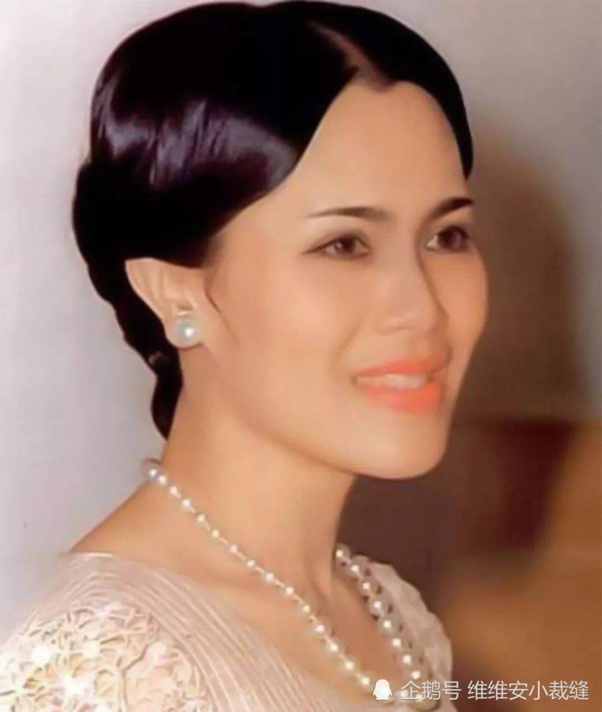 18岁封后被宠成最会戴珍珠的泰国王后诗丽吉堪称人间富贵花
