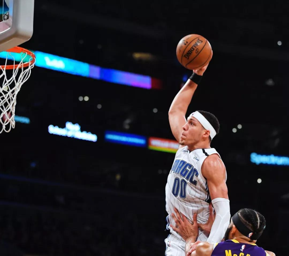 阿隆戈登正式和魔术分手拒绝去火箭