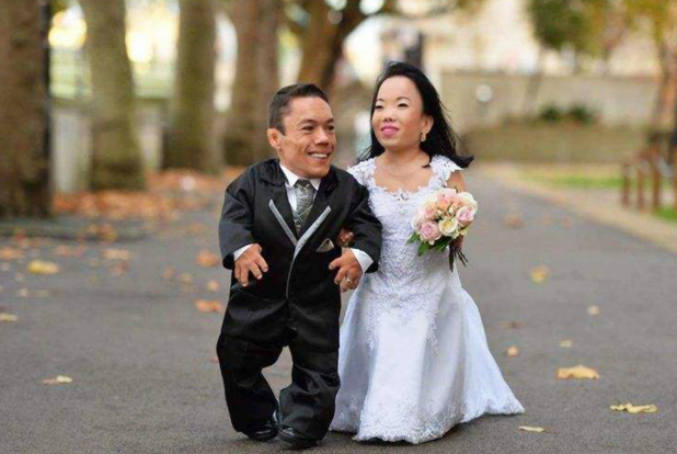 侏儒症夫妻不听劝硬生娃称这是父母的爱孩子出生全家崩溃