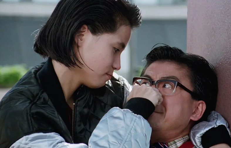 张耀扬前女友罕露面53岁李丽蕊冻龄有术气质出众已单身多年