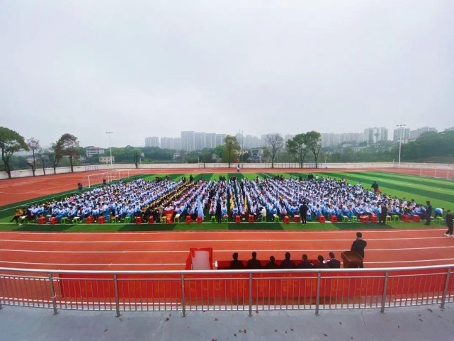 2021生地中考90天誓師景弘中學琅琅書聲,喚起日出東方;奮筆疾書,撰寫