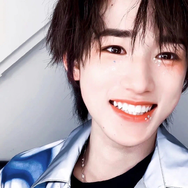 爱豆头像tnt时代少年团宋亚轩