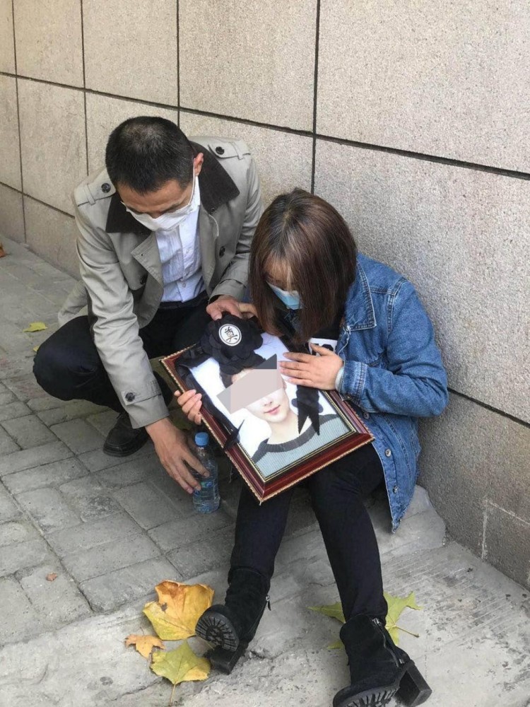 3月22日,涵涵的母亲谢女士向媒体透露,他们下一步