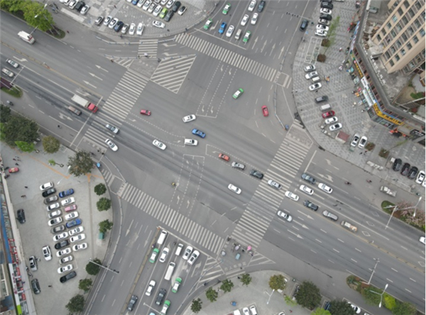 乐山城区7个道路交叉口将设置交通渠化岛