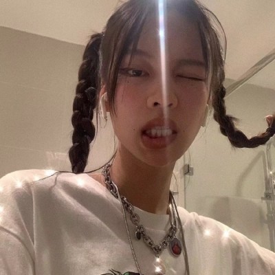 心理学频繁更换头像的女生多半是这3类人谨慎对待后两种