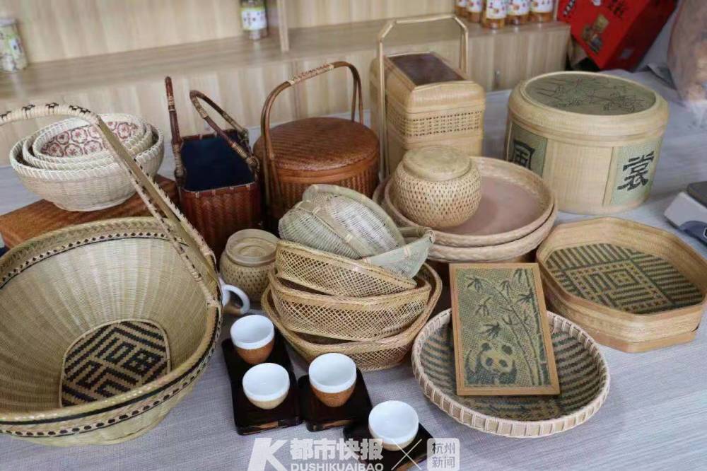 诸暨学霸小伙高中辍学做篾匠!网友:把任何事情做到精致都能成为传奇!