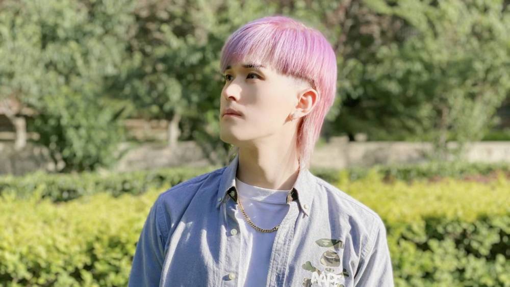 师兄照顾师弟是德云社不言而喻的传统关九海于子淇相约拍照