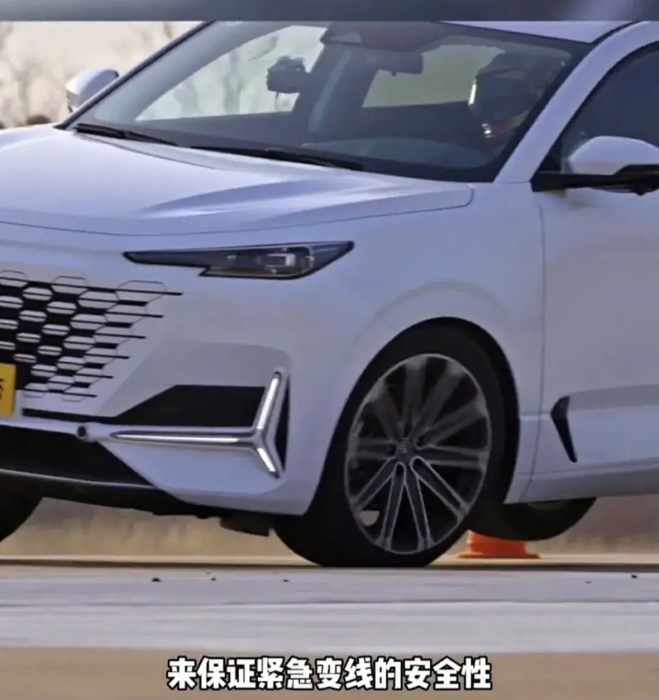 长安unik的麋鹿测试让我们清楚了什么叫双标