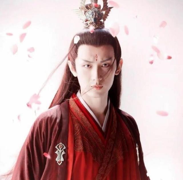 古装男神穿红衣颜值好高 王凯贵气肖战惊艳 龚俊成功美出圈 腾讯新闻
