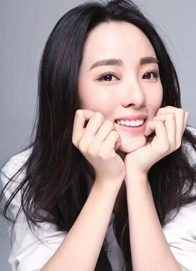 李思思并没有嫁给60多岁老头,她只是嫁给了爱情_腾讯新闻