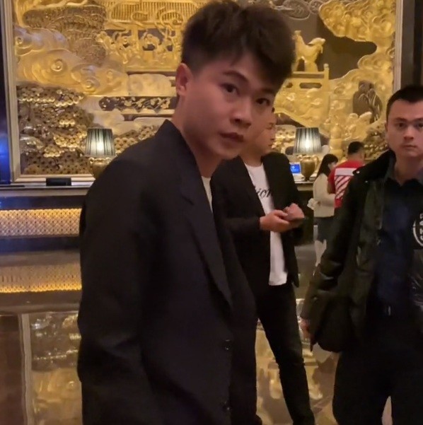 正所谓能力越大责任也越大,近期又有媒体传出许华升和其公司将再一次